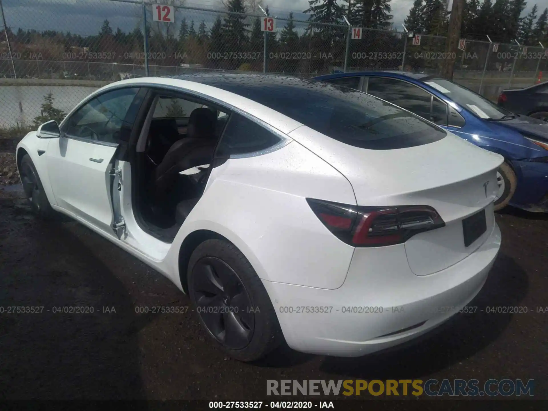 3 Photograph of a damaged car 5YJ3E1EA6KF430898 TESLA MODEL 3 2019