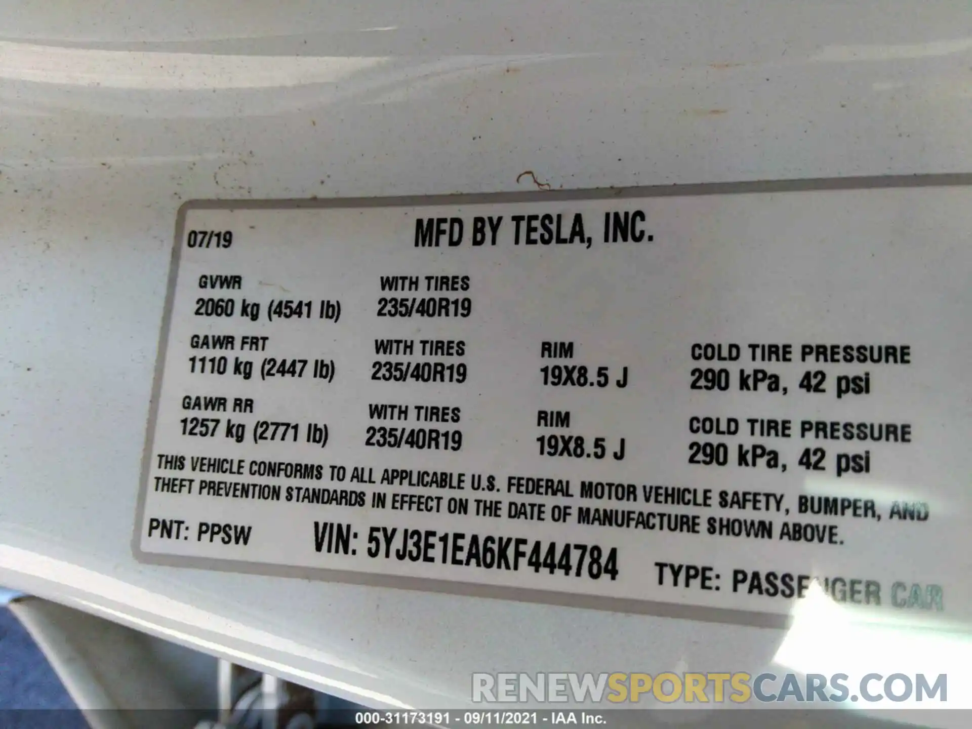 9 Photograph of a damaged car 5YJ3E1EA6KF444784 TESLA MODEL 3 2019