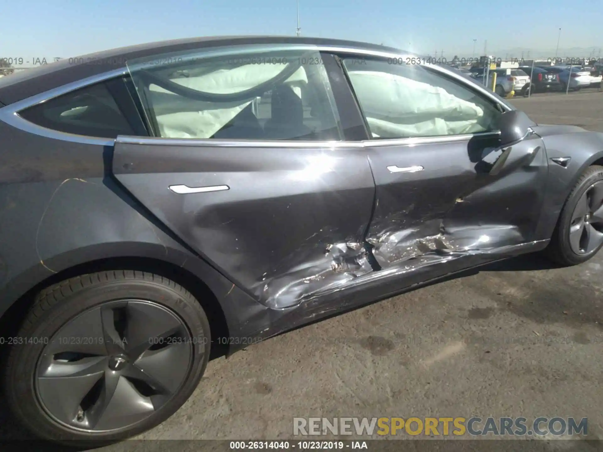 6 Photograph of a damaged car 5YJ3E1EA6KF464274 TESLA MODEL 3 2019