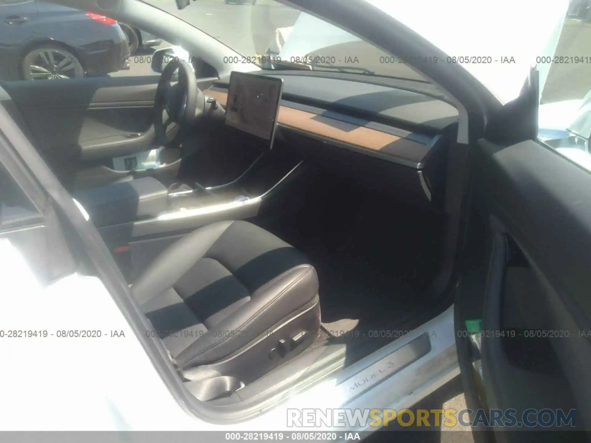 5 Photograph of a damaged car 5YJ3E1EA6KF482953 TESLA MODEL 3 2019