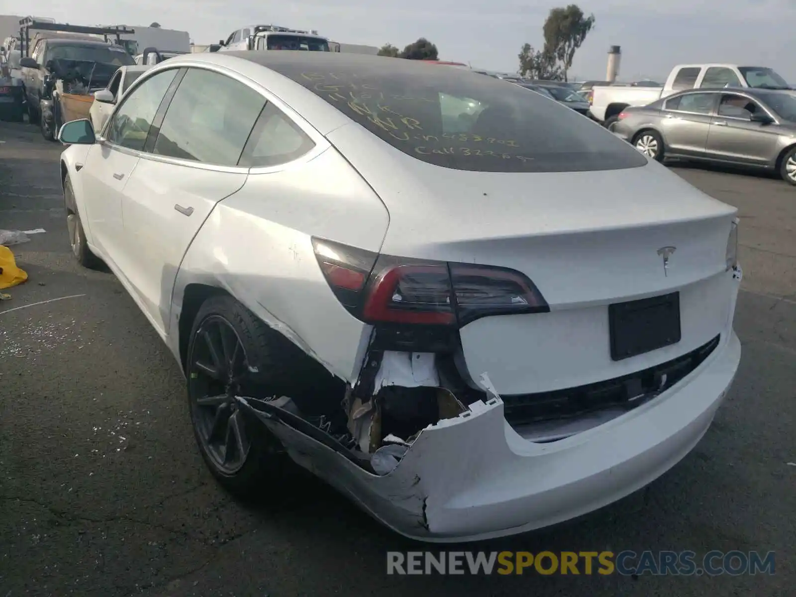 3 Photograph of a damaged car 5YJ3E1EA6KF483701 TESLA MODEL 3 2019