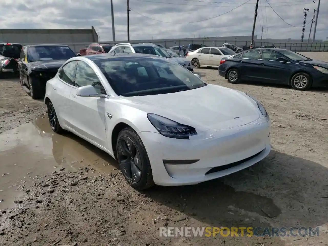 1 Photograph of a damaged car 5YJ3E1EA6KF483973 TESLA MODEL 3 2019