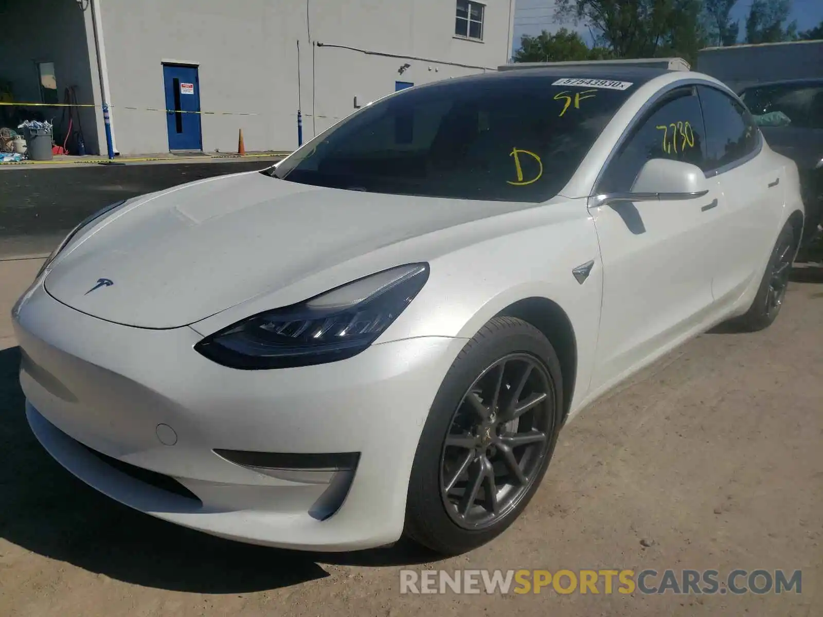 2 Фотография поврежденного автомобиля 5YJ3E1EA6KF486467 TESLA MODEL 3 2019