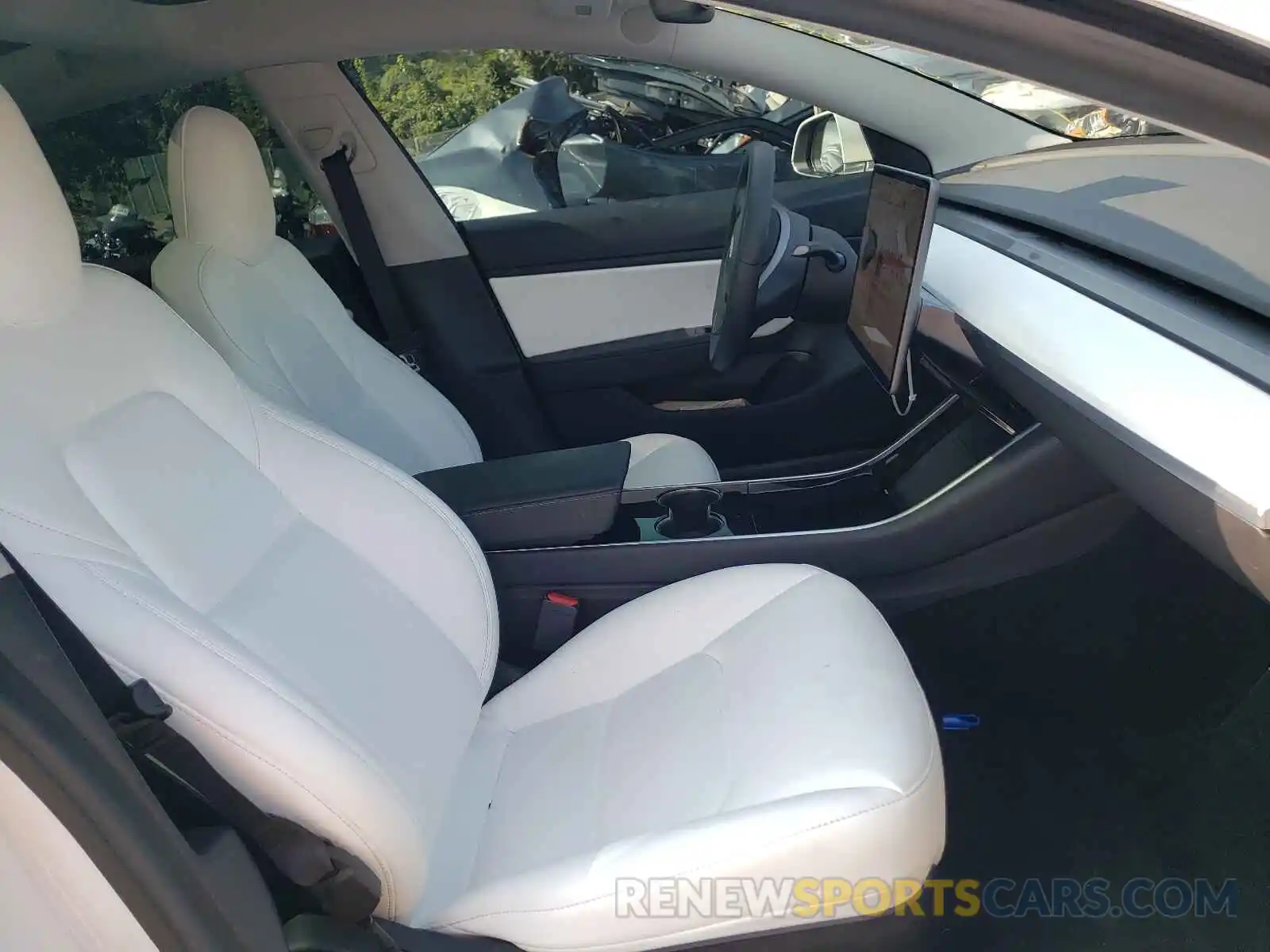 5 Photograph of a damaged car 5YJ3E1EA6KF486548 TESLA MODEL 3 2019