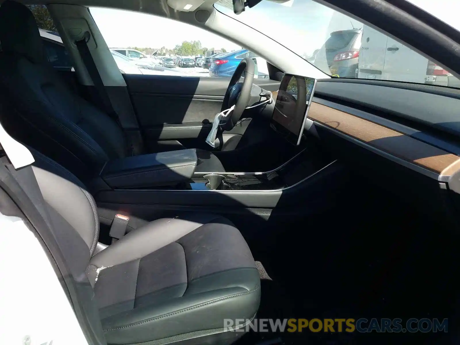 5 Photograph of a damaged car 5YJ3E1EA6KF515160 TESLA MODEL 3 2019