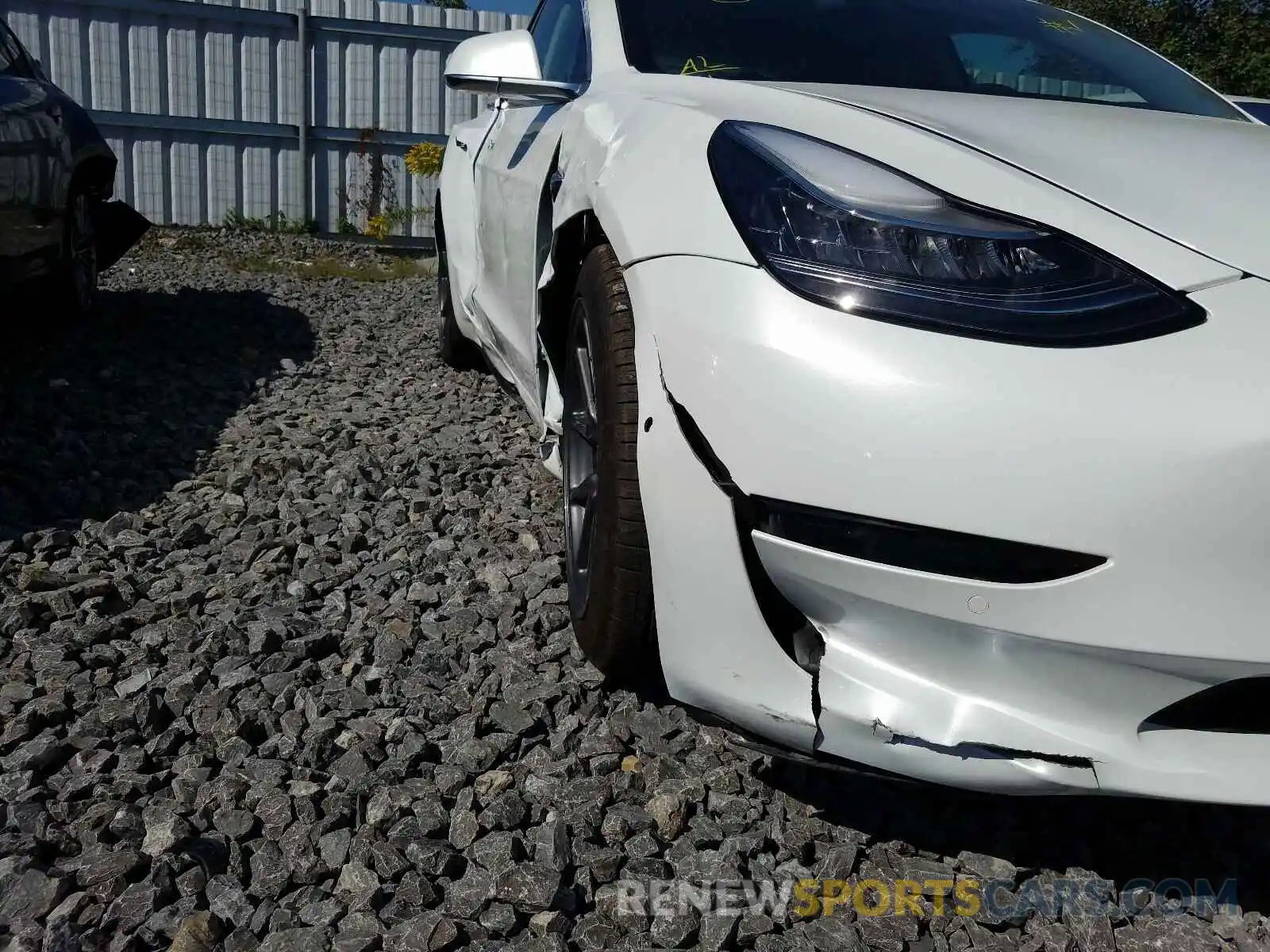 9 Photograph of a damaged car 5YJ3E1EA6KF515160 TESLA MODEL 3 2019