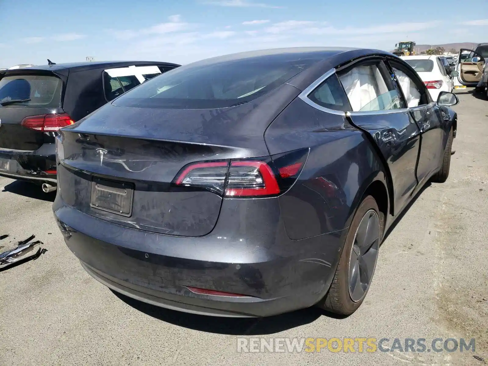 4 Photograph of a damaged car 5YJ3E1EA7KF190325 TESLA MODEL 3 2019