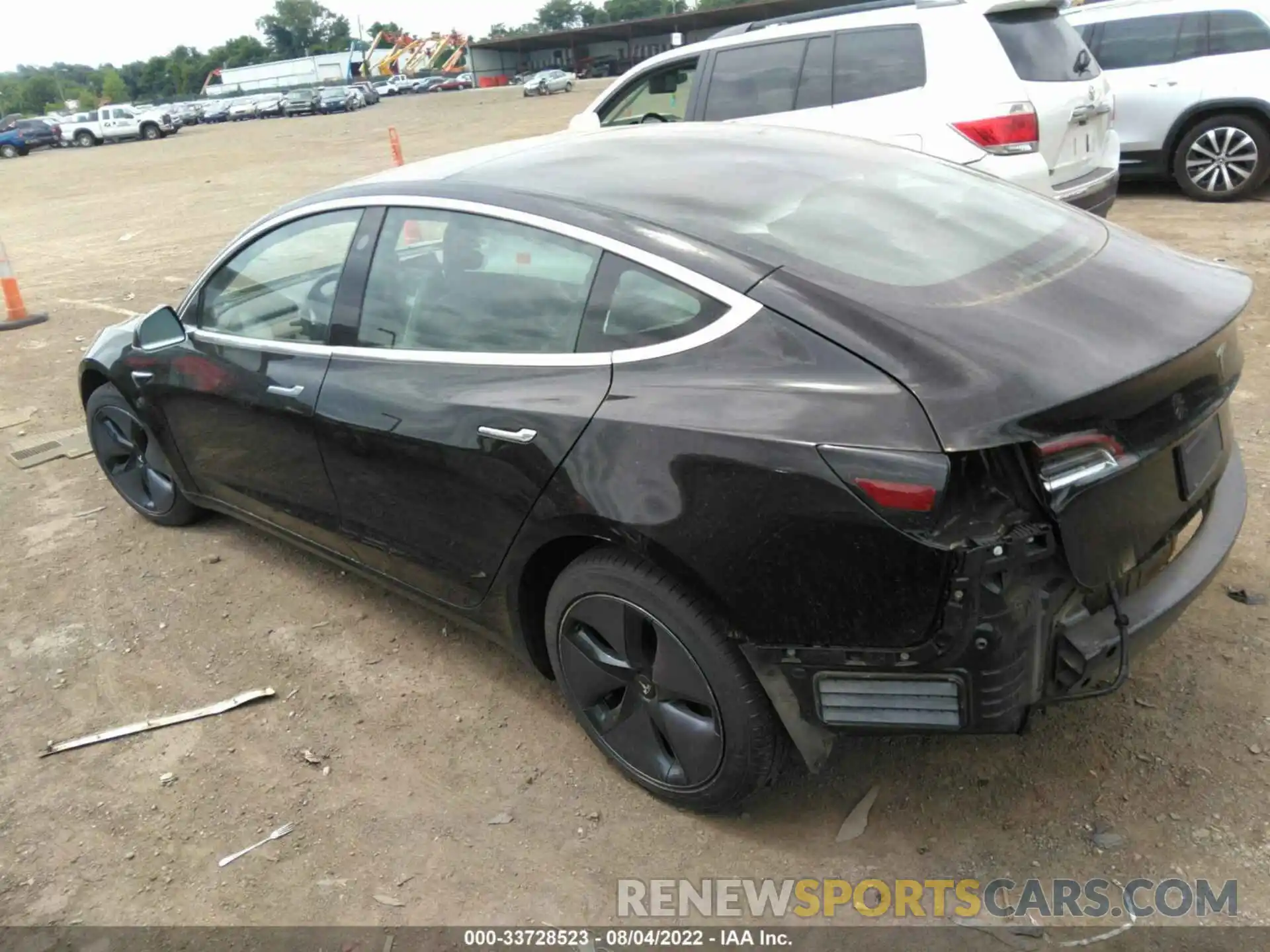 3 Photograph of a damaged car 5YJ3E1EA7KF296984 TESLA MODEL 3 2019