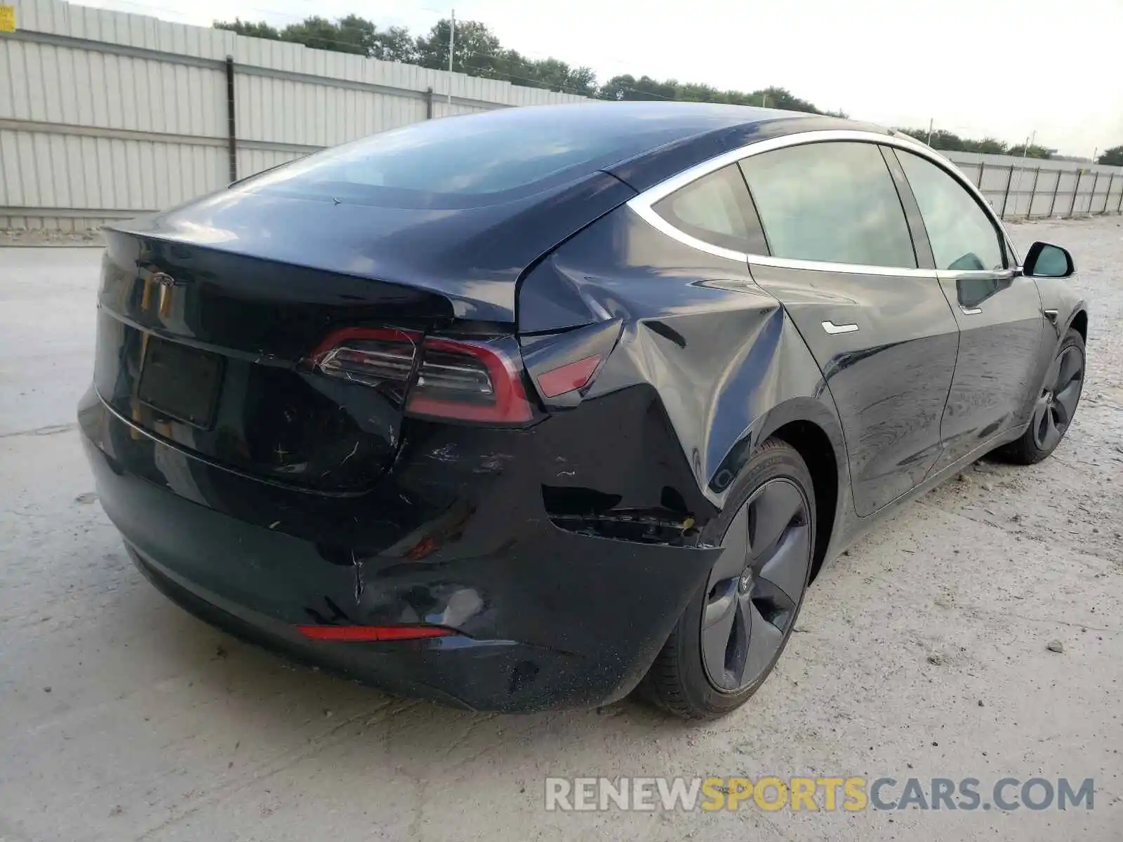 4 Photograph of a damaged car 5YJ3E1EA7KF297438 TESLA MODEL 3 2019