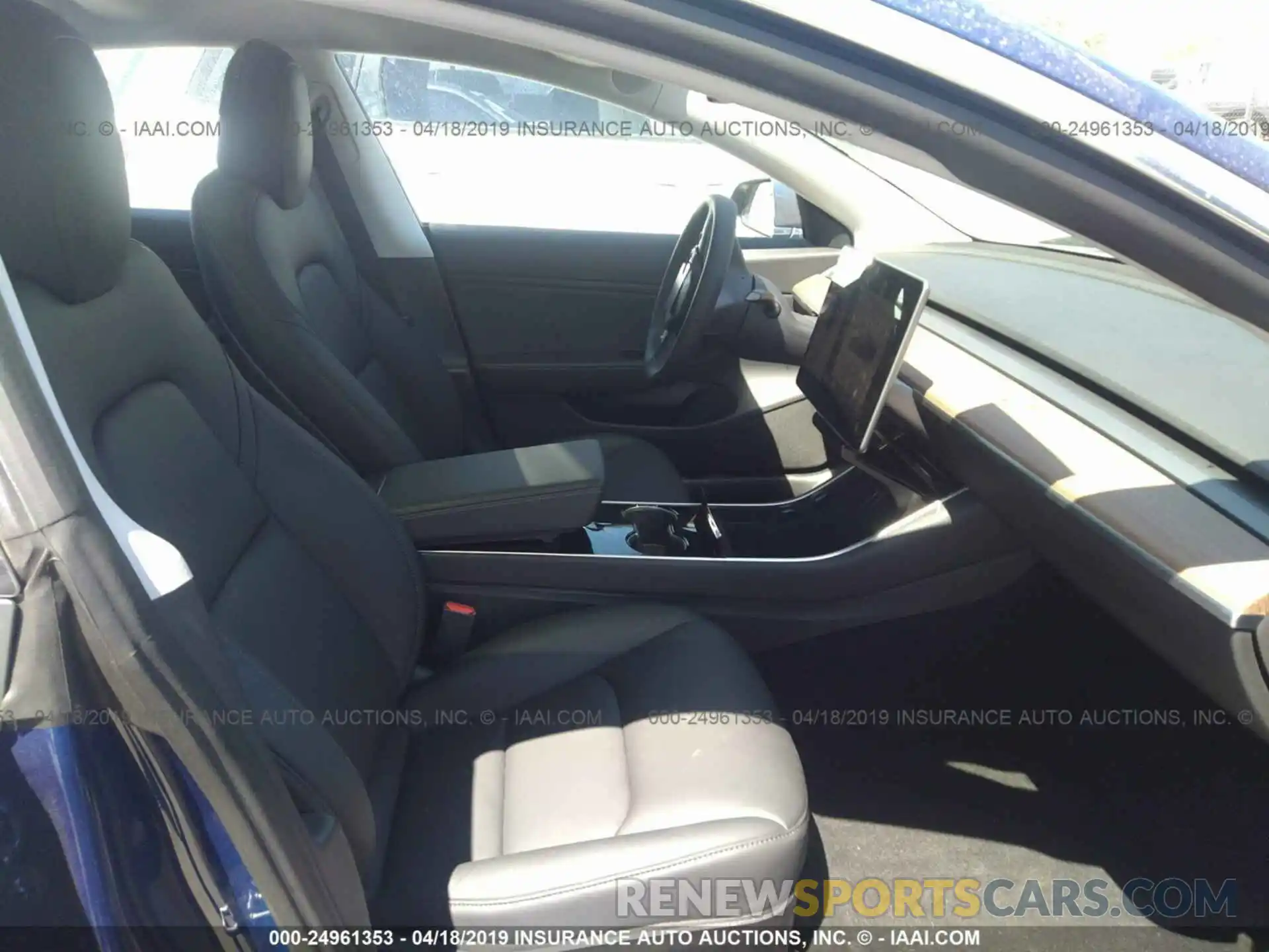 5 Photograph of a damaged car 5YJ3E1EA7KF299531 TESLA MODEL 3 2019