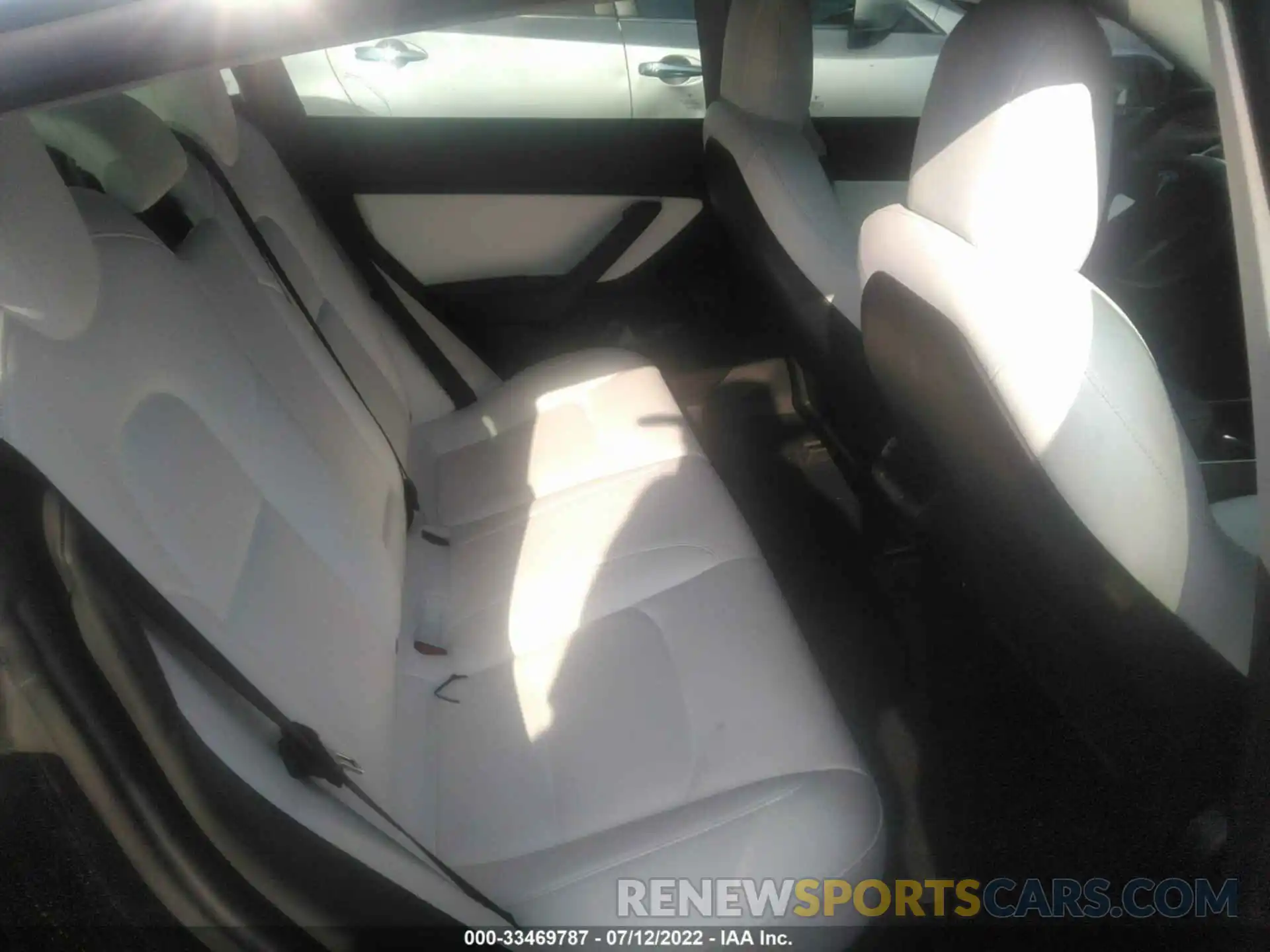 8 Photograph of a damaged car 5YJ3E1EA7KF302251 TESLA MODEL 3 2019