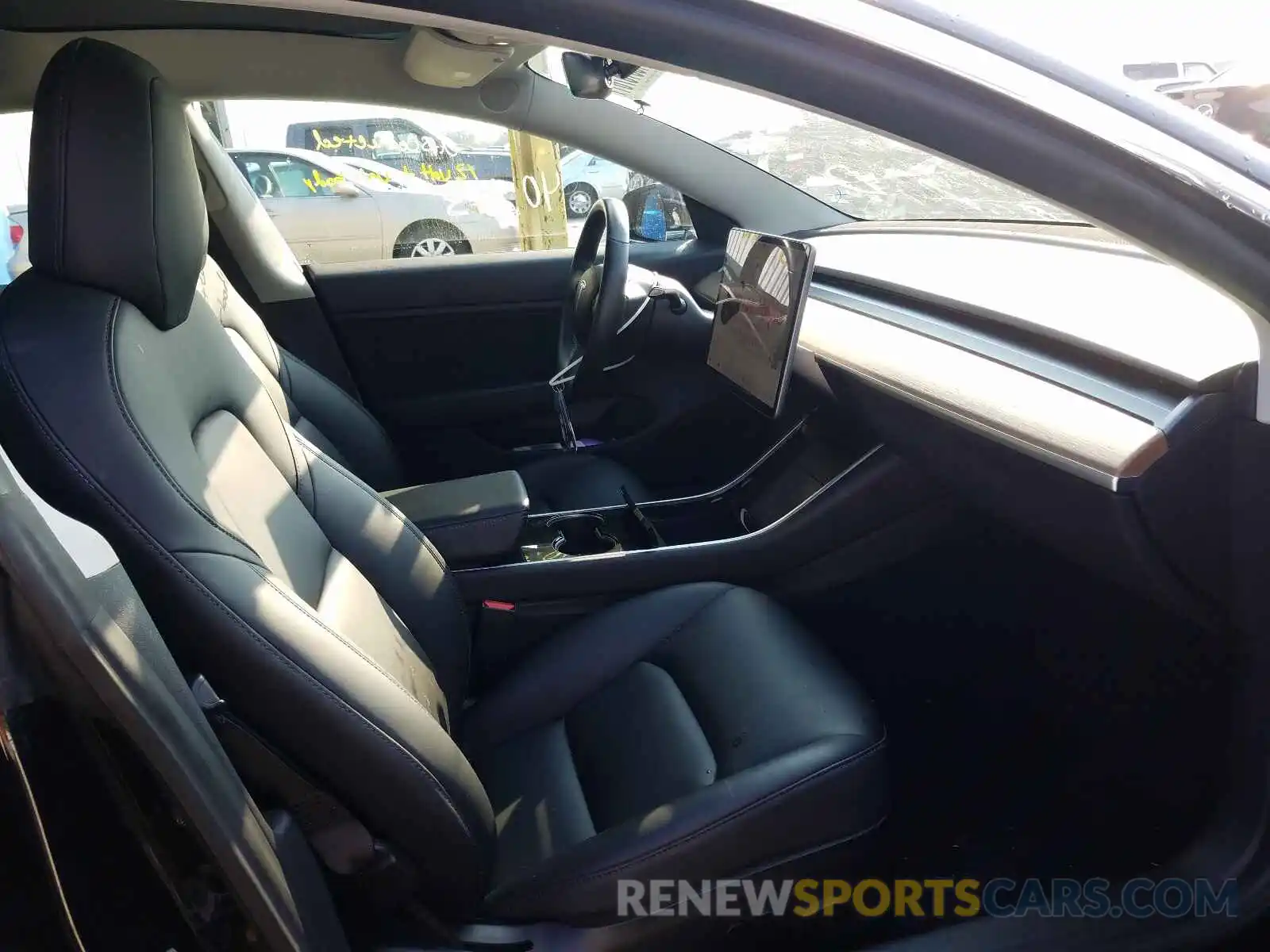 5 Photograph of a damaged car 5YJ3E1EA7KF304744 TESLA MODEL 3 2019