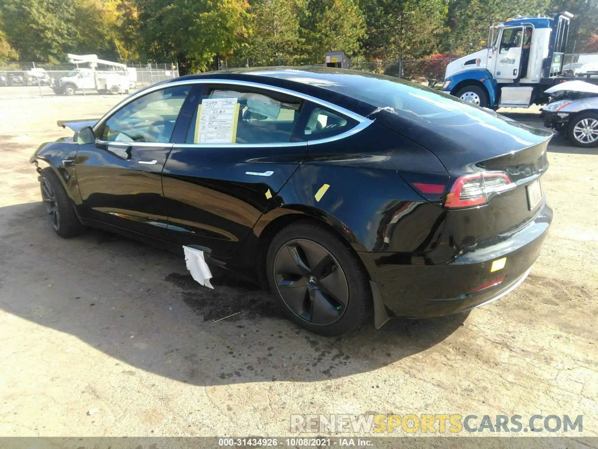 3 Photograph of a damaged car 5YJ3E1EA7KF305246 TESLA MODEL 3 2019