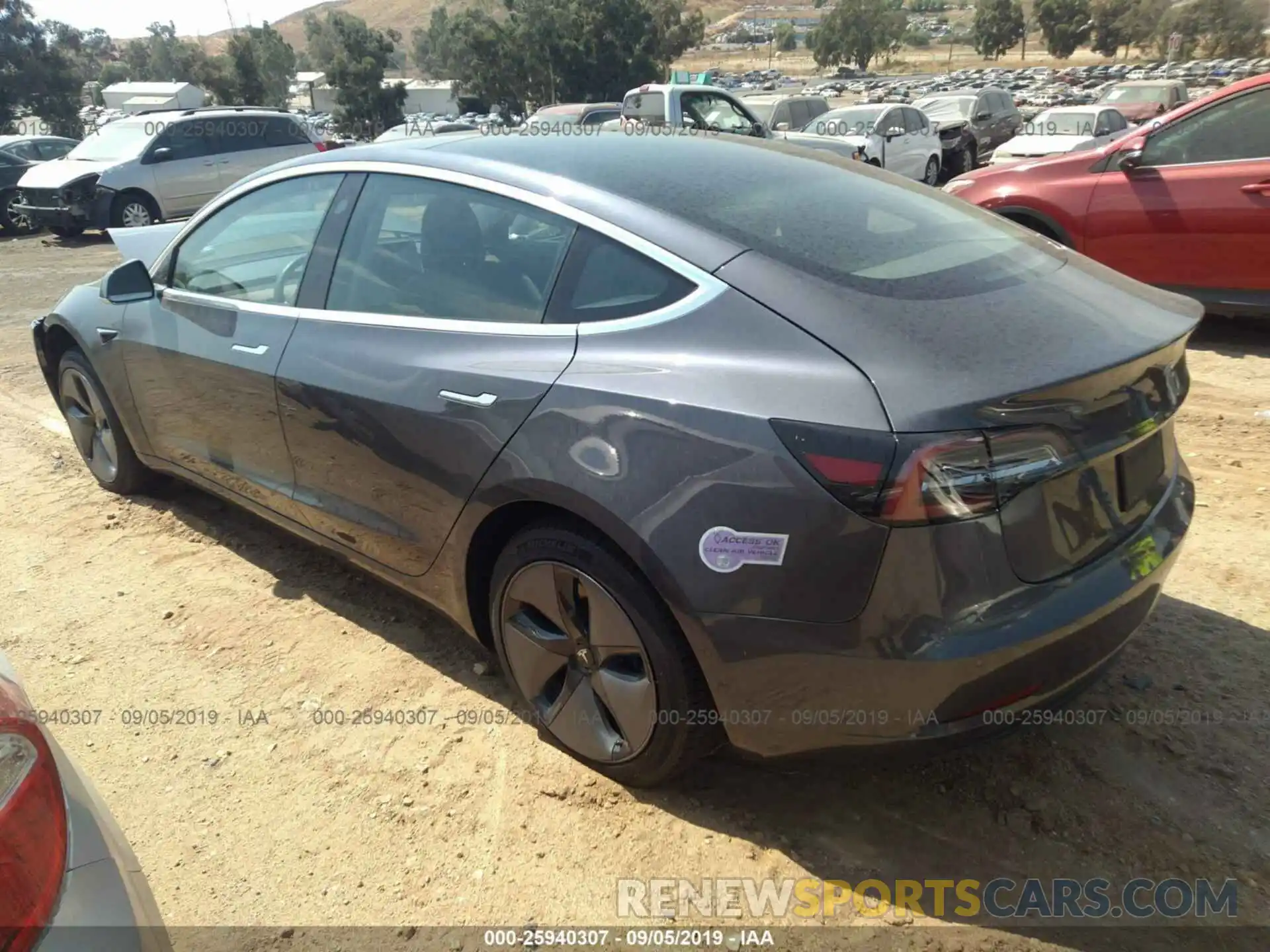 3 Photograph of a damaged car 5YJ3E1EA7KF307319 TESLA MODEL 3 2019