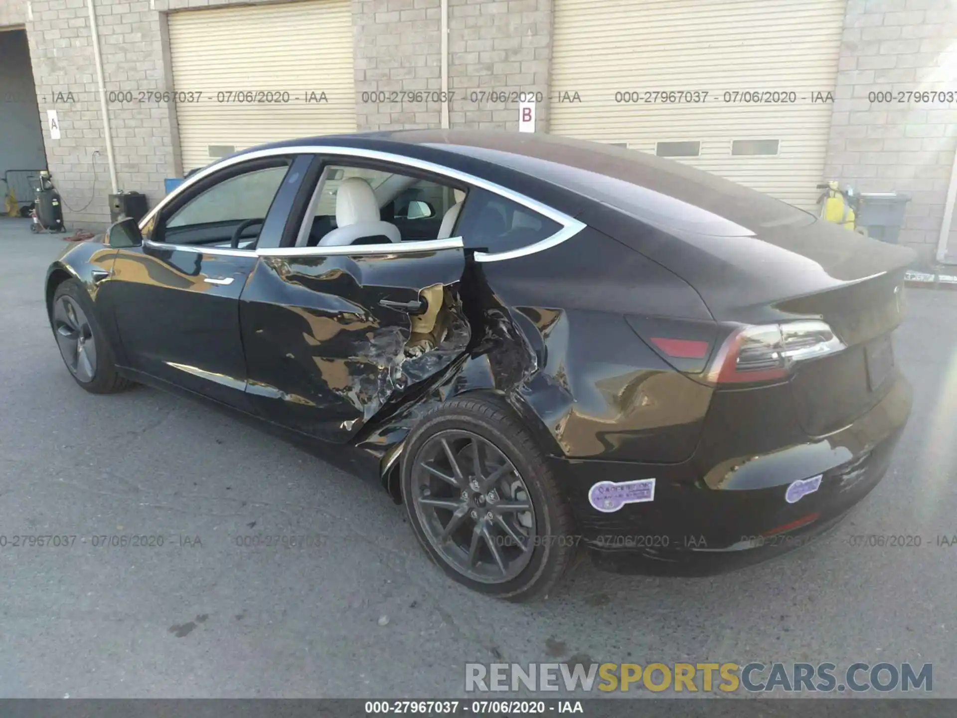 3 Photograph of a damaged car 5YJ3E1EA7KF312102 TESLA MODEL 3 2019