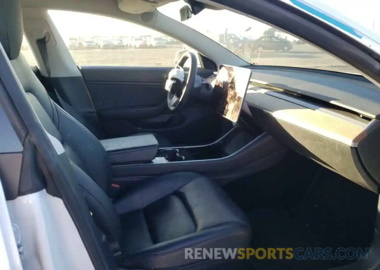 5 Photograph of a damaged car 5YJ3E1EA7KF313959 TESLA MODEL 3 2019