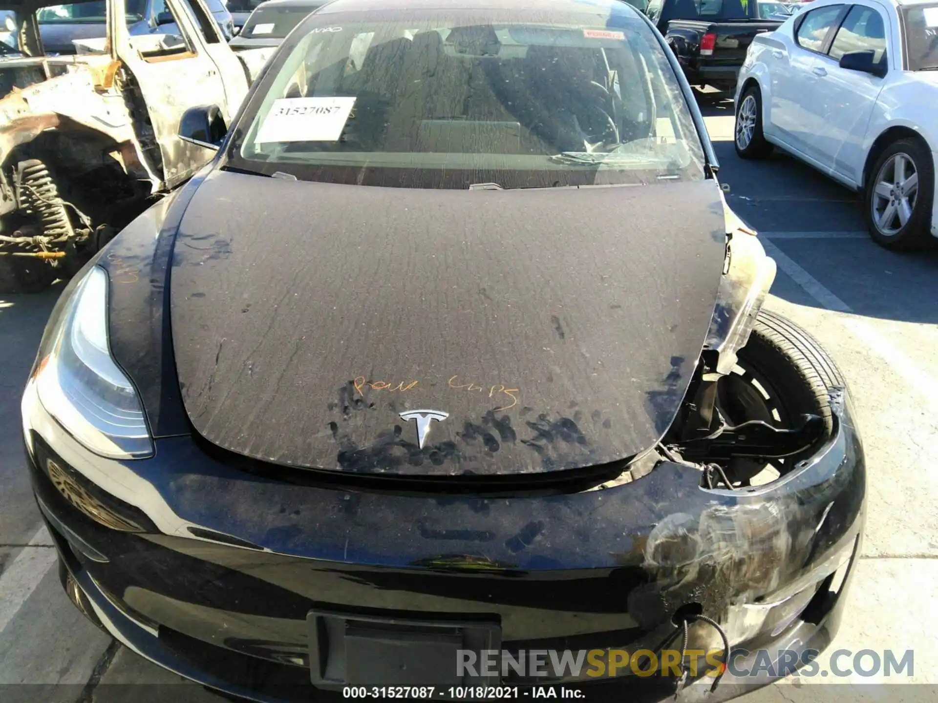 10 Photograph of a damaged car 5YJ3E1EA7KF316697 TESLA MODEL 3 2019