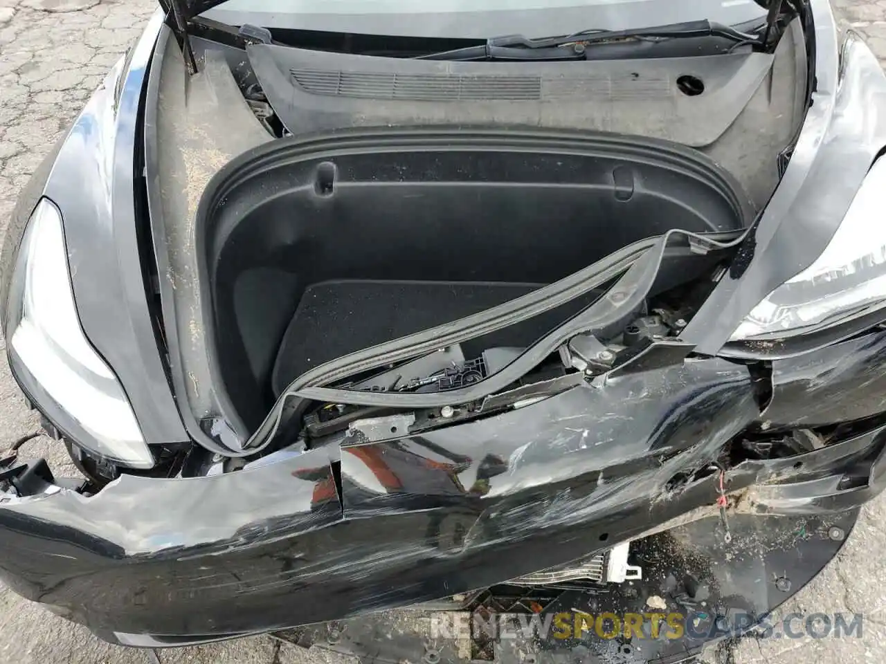 11 Photograph of a damaged car 5YJ3E1EA7KF327151 TESLA MODEL 3 2019