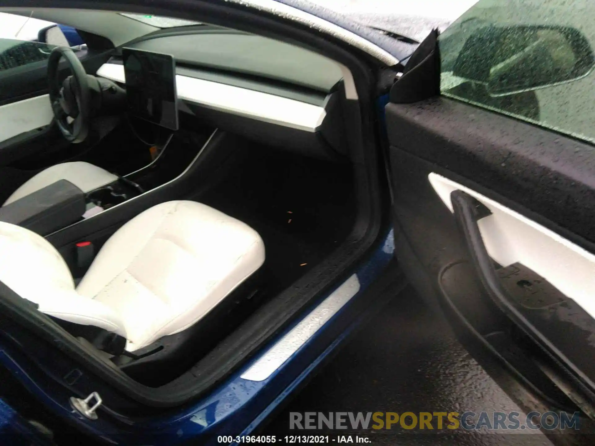 5 Photograph of a damaged car 5YJ3E1EA7KF327795 TESLA MODEL 3 2019