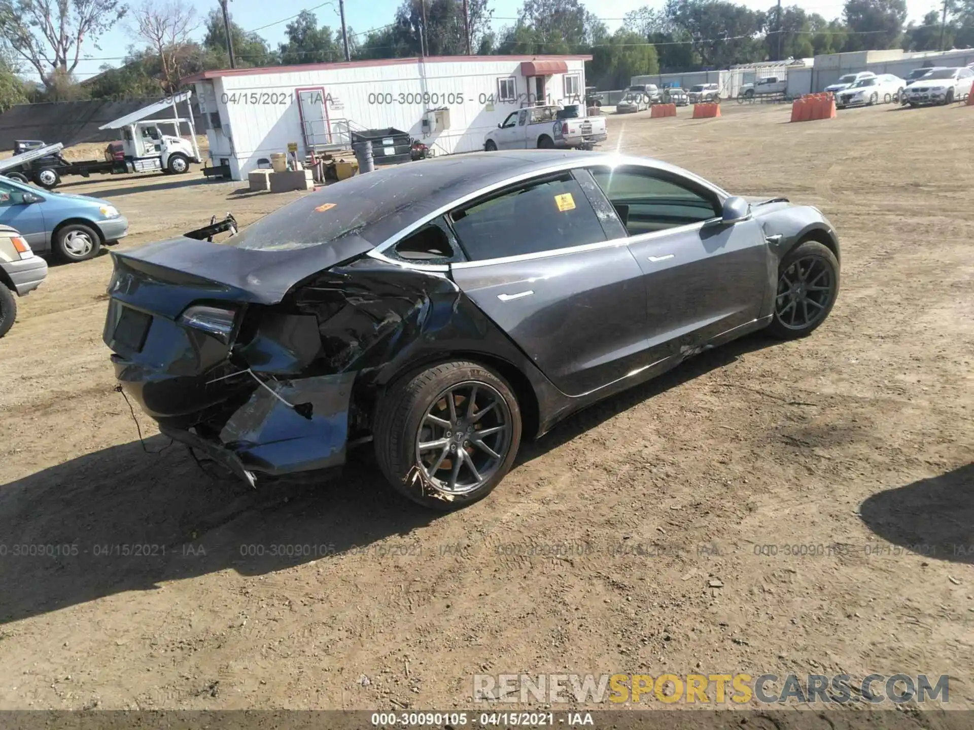 4 Photograph of a damaged car 5YJ3E1EA7KF338196 TESLA MODEL 3 2019