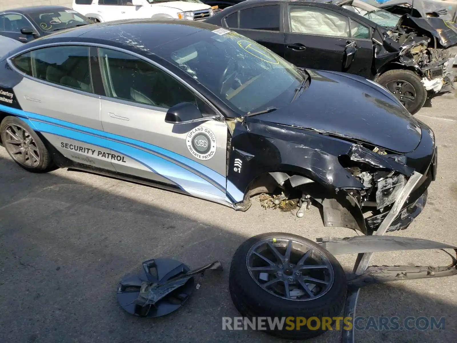 9 Photograph of a damaged car 5YJ3E1EA7KF394574 TESLA MODEL 3 2019