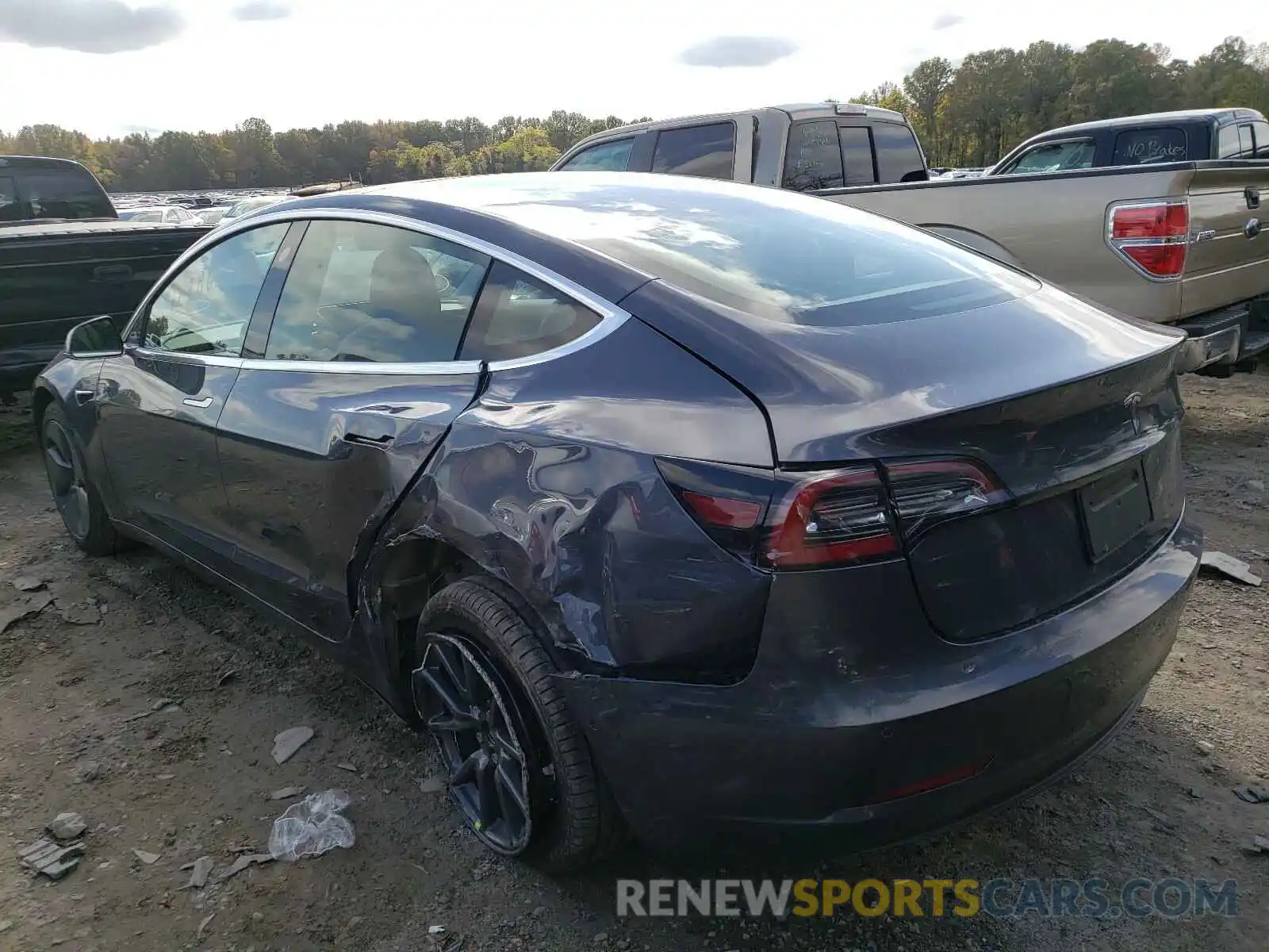 3 Photograph of a damaged car 5YJ3E1EA7KF396177 TESLA MODEL 3 2019