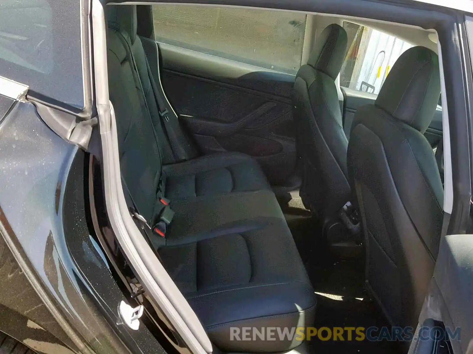 6 Photograph of a damaged car 5YJ3E1EA7KF399550 TESLA MODEL 3 2019