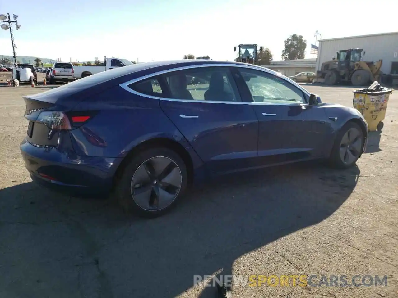 4 Фотография поврежденного автомобиля 5YJ3E1EA7KF400700 TESLA MODEL 3 2019