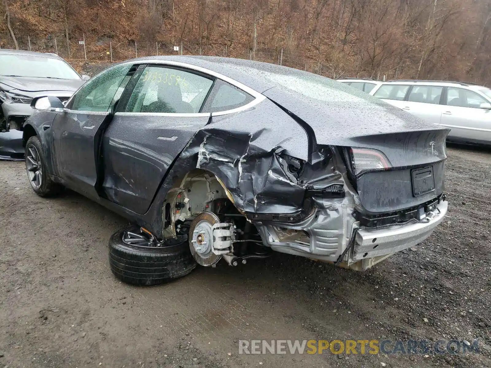 3 Photograph of a damaged car 5YJ3E1EA7KF406402 TESLA MODEL 3 2019