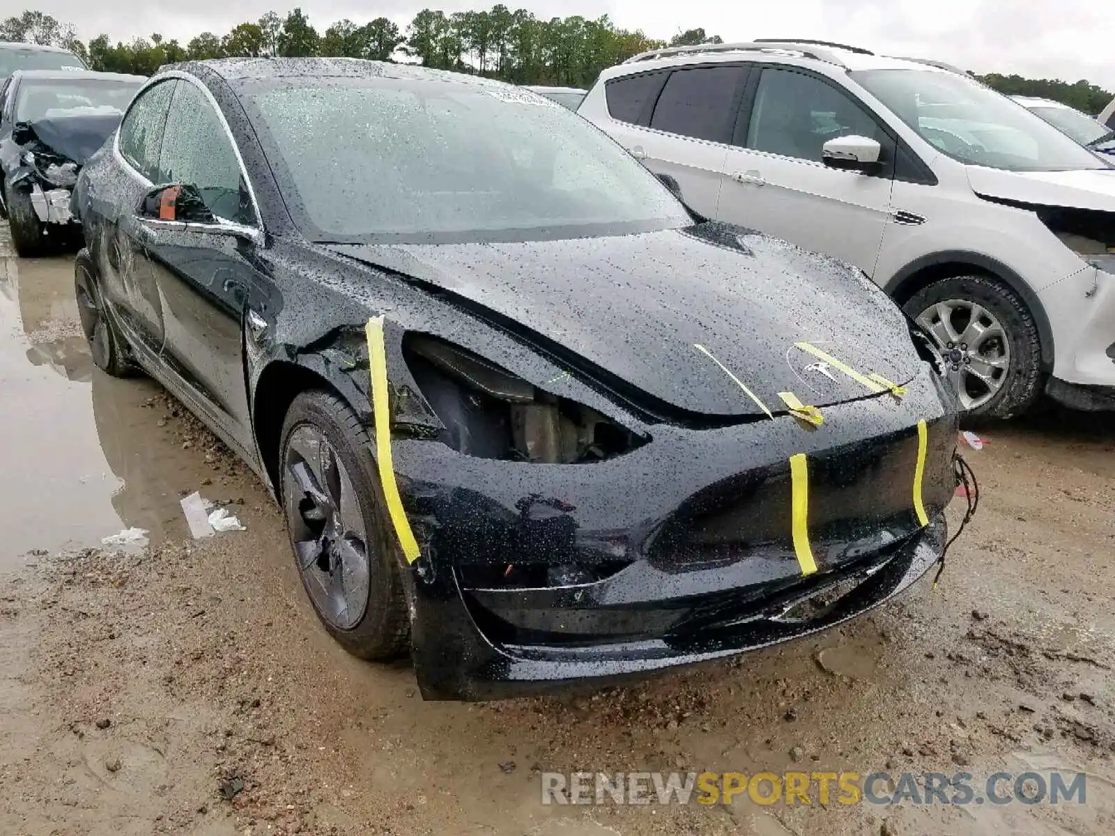 1 Photograph of a damaged car 5YJ3E1EA7KF410773 TESLA MODEL 3 2019