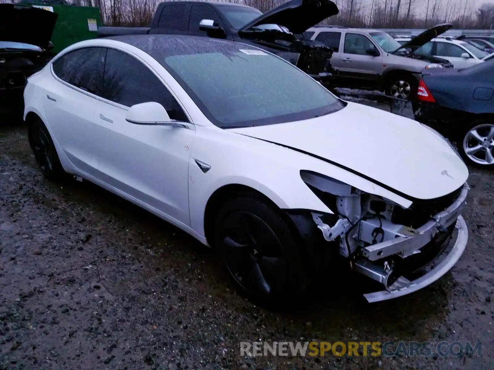 1 Photograph of a damaged car 5YJ3E1EA7KF411941 TESLA MODEL 3 2019