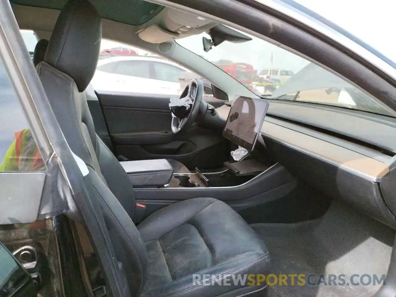 5 Photograph of a damaged car 5YJ3E1EA7KF415634 TESLA MODEL 3 2019