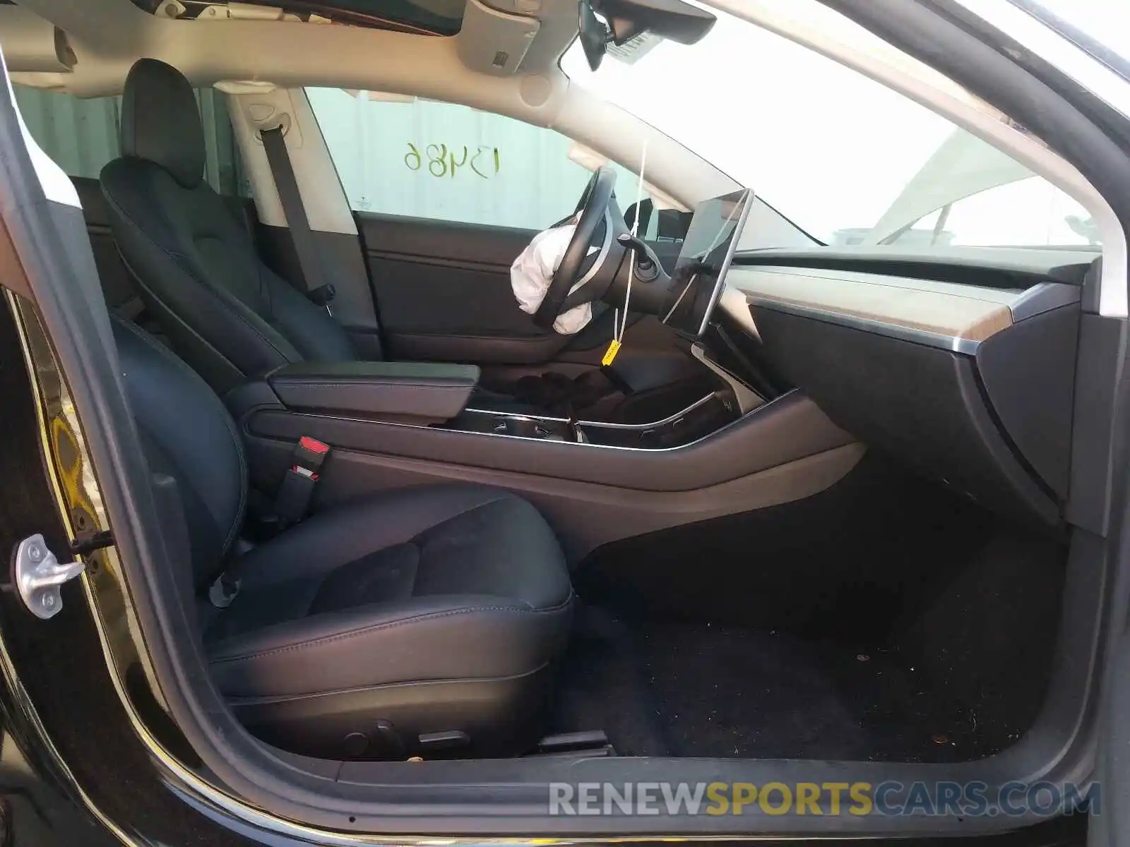 5 Photograph of a damaged car 5YJ3E1EA7KF422597 TESLA MODEL 3 2019