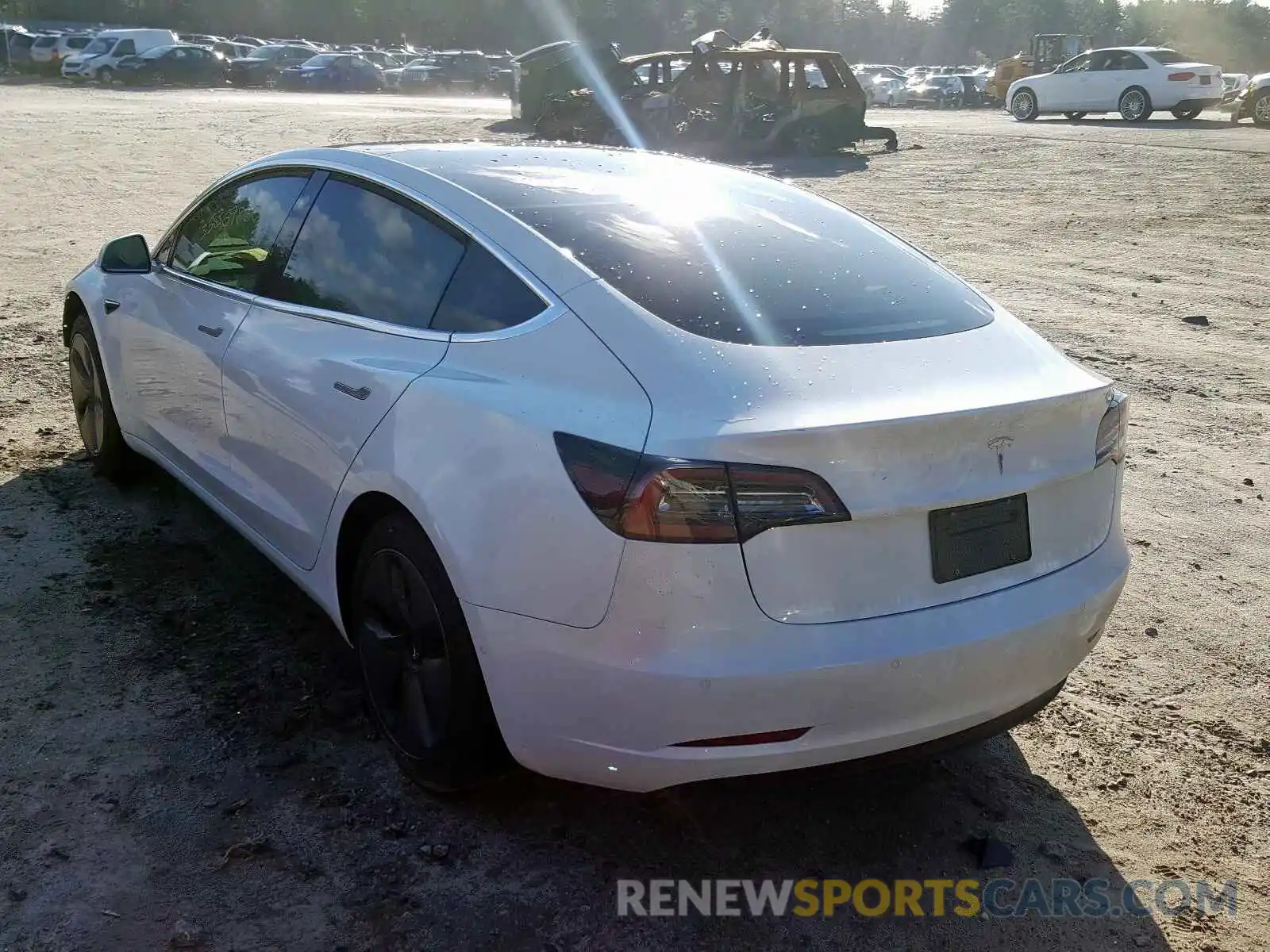 3 Photograph of a damaged car 5YJ3E1EA7KF422986 TESLA MODEL 3 2019