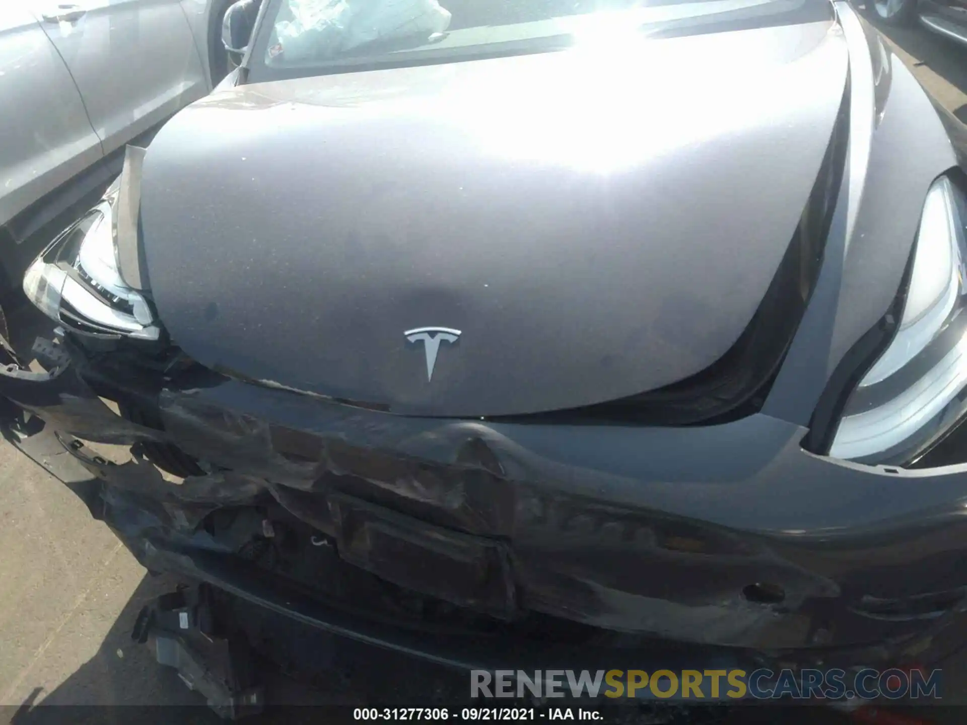 10 Photograph of a damaged car 5YJ3E1EA7KF424723 TESLA MODEL 3 2019