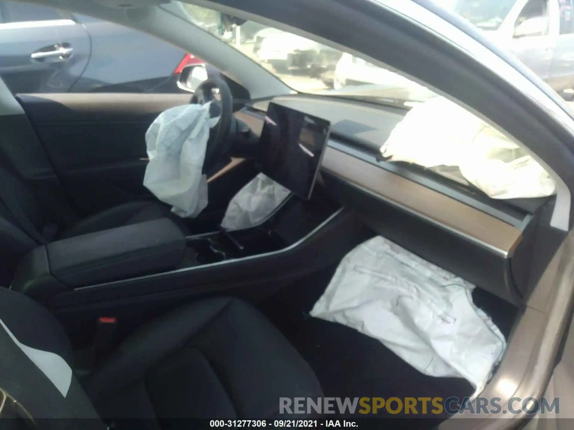 5 Photograph of a damaged car 5YJ3E1EA7KF424723 TESLA MODEL 3 2019