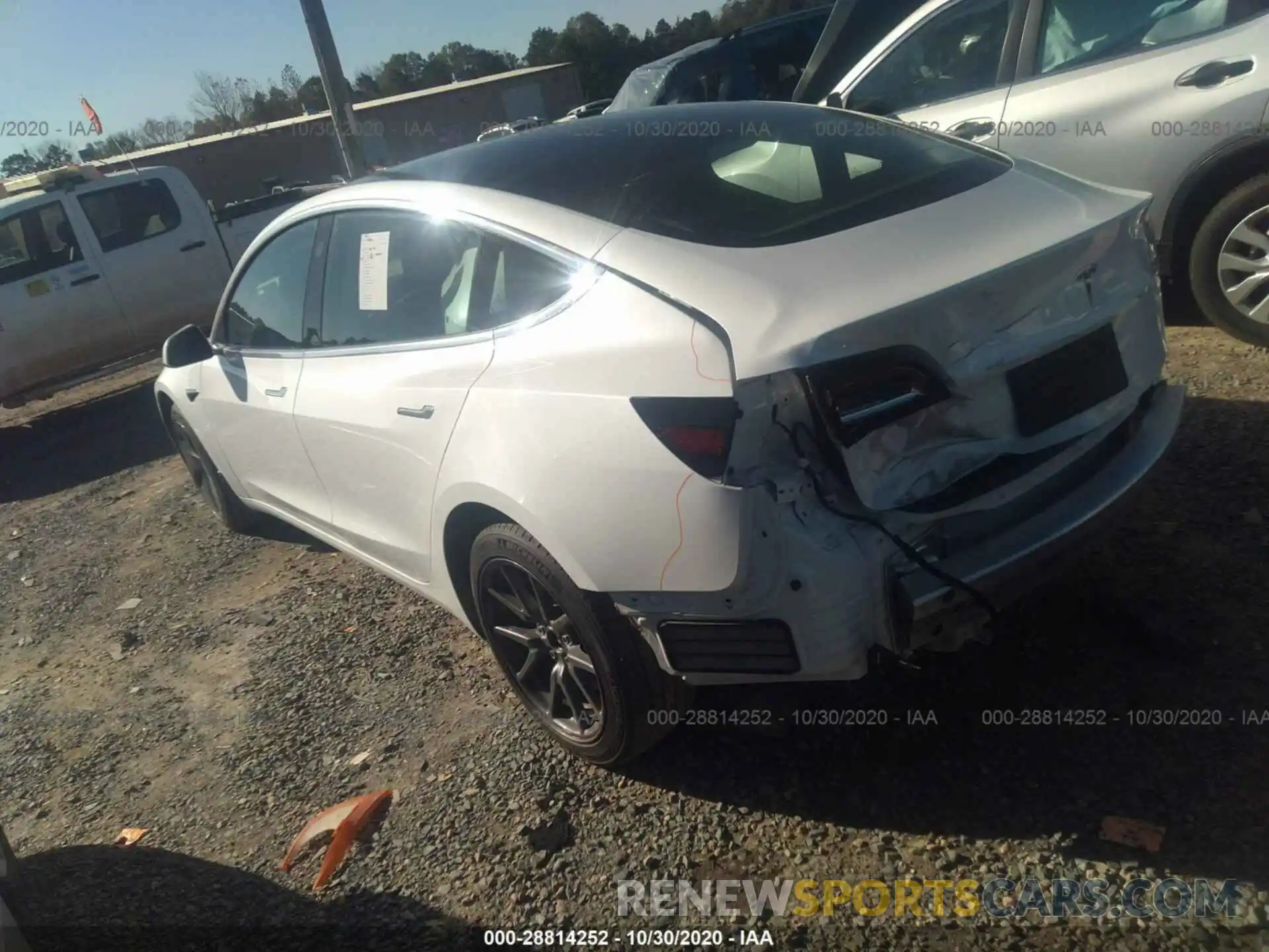 3 Photograph of a damaged car 5YJ3E1EA7KF424804 TESLA MODEL 3 2019