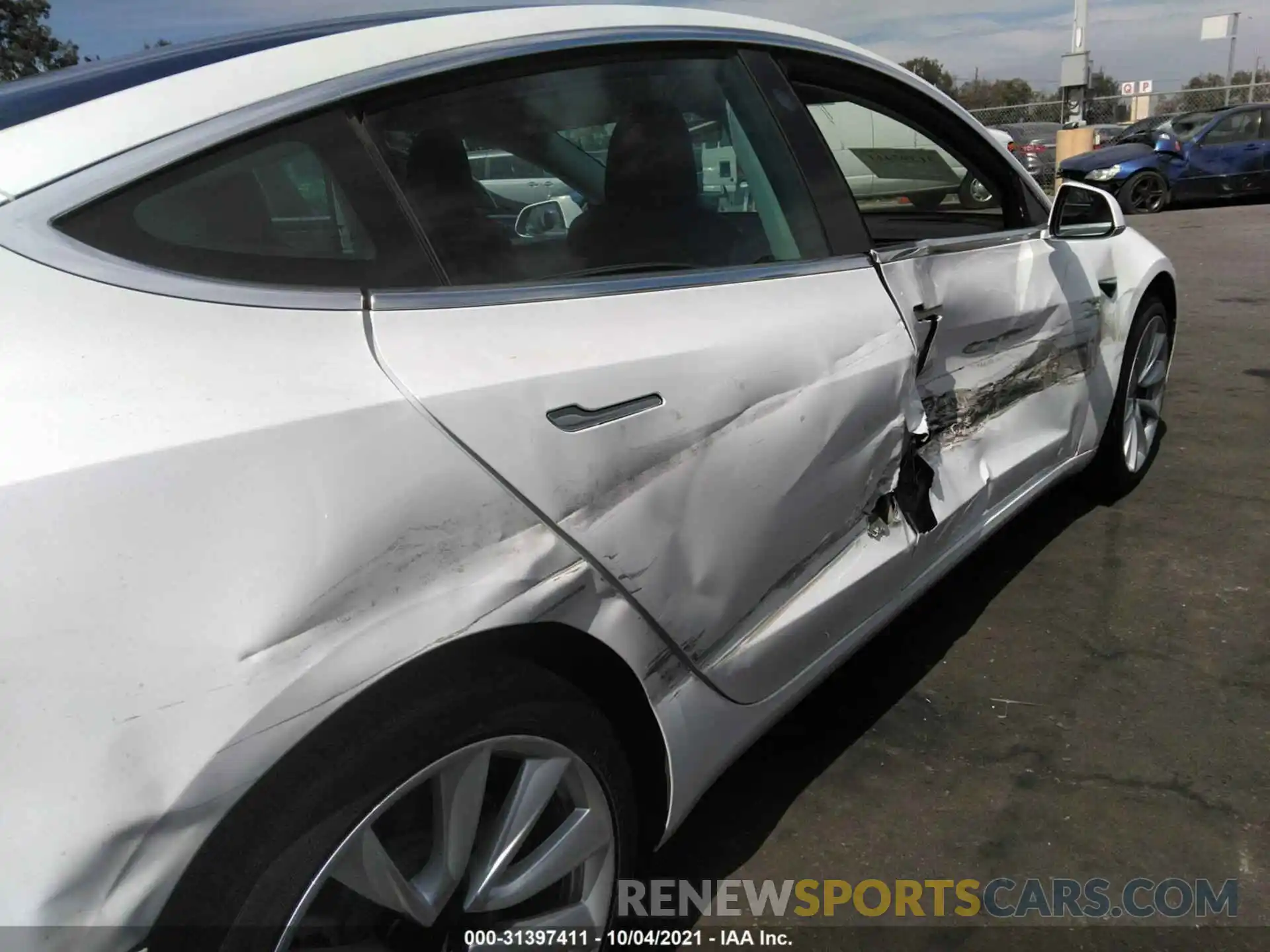 6 Photograph of a damaged car 5YJ3E1EA7KF436371 TESLA MODEL 3 2019