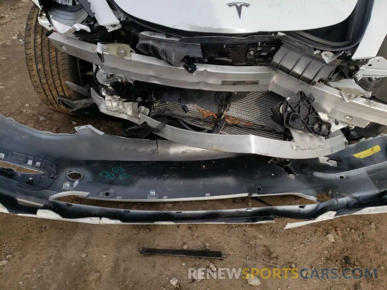 9 Photograph of a damaged car 5YJ3E1EA7KF466468 TESLA MODEL 3 2019