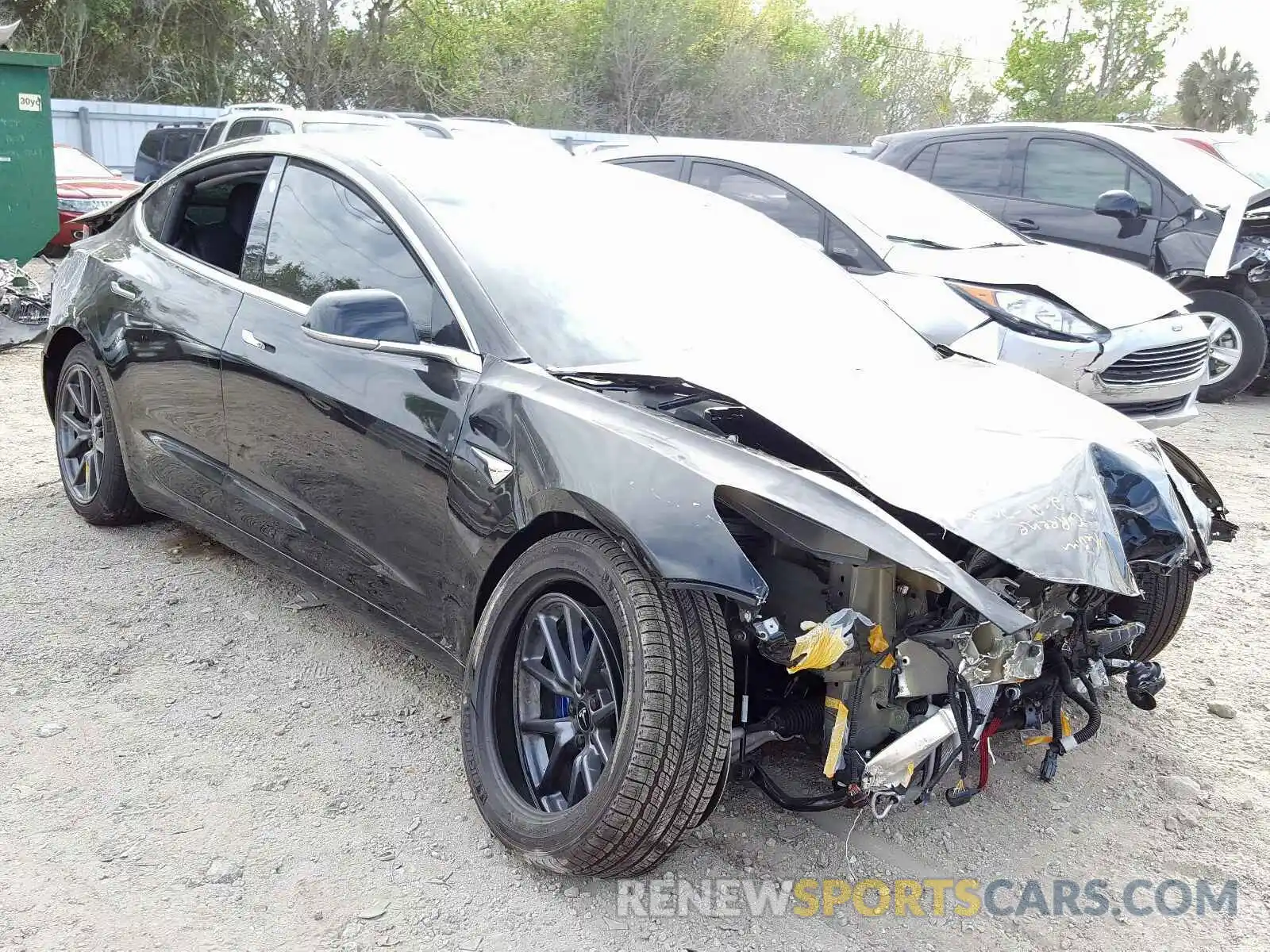 1 Photograph of a damaged car 5YJ3E1EA7KF484291 TESLA MODEL 3 2019