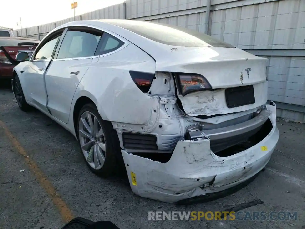 3 Photograph of a damaged car 5YJ3E1EA7KF485327 TESLA MODEL 3 2019