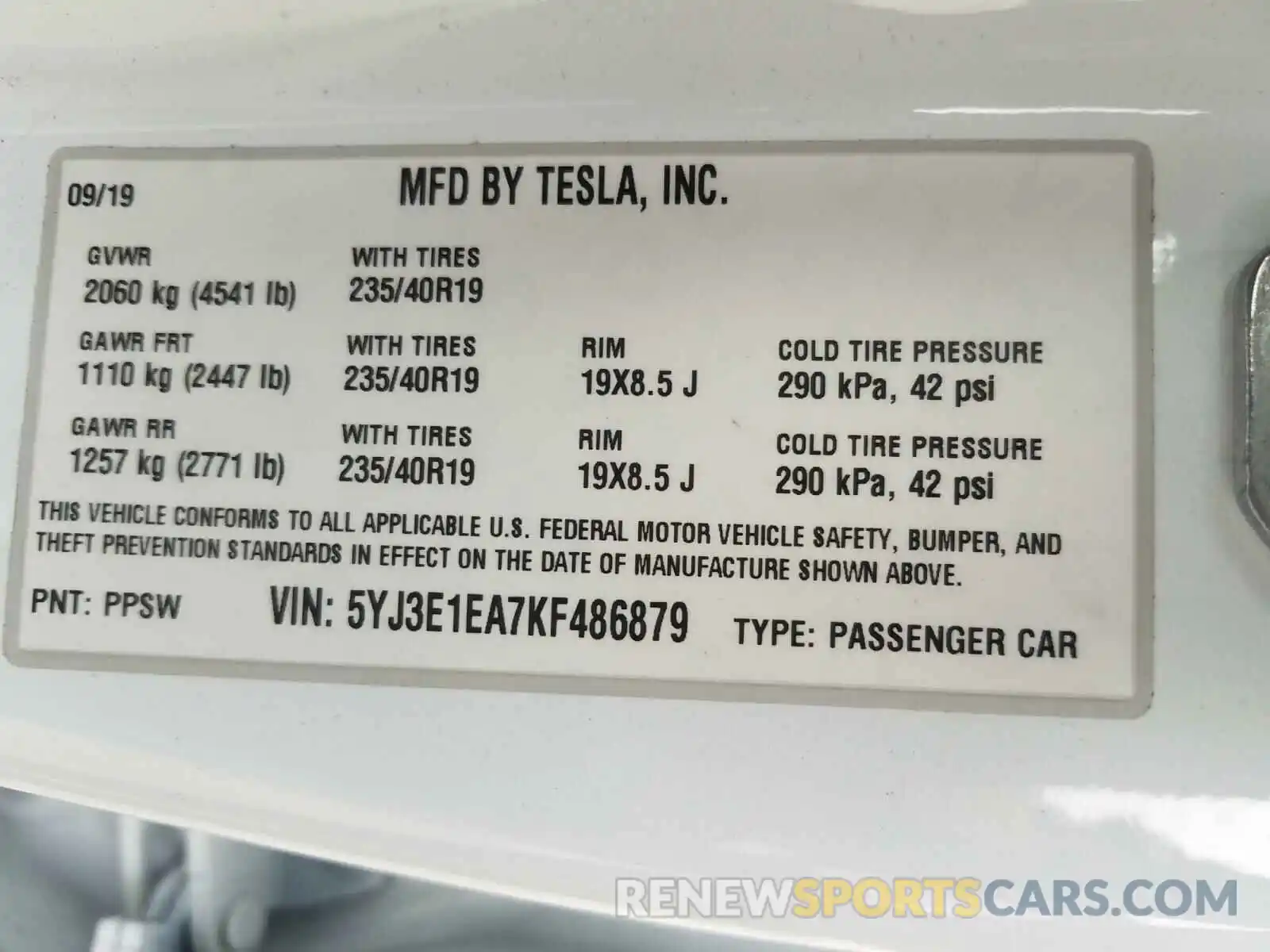 10 Photograph of a damaged car 5YJ3E1EA7KF486879 TESLA MODEL 3 2019