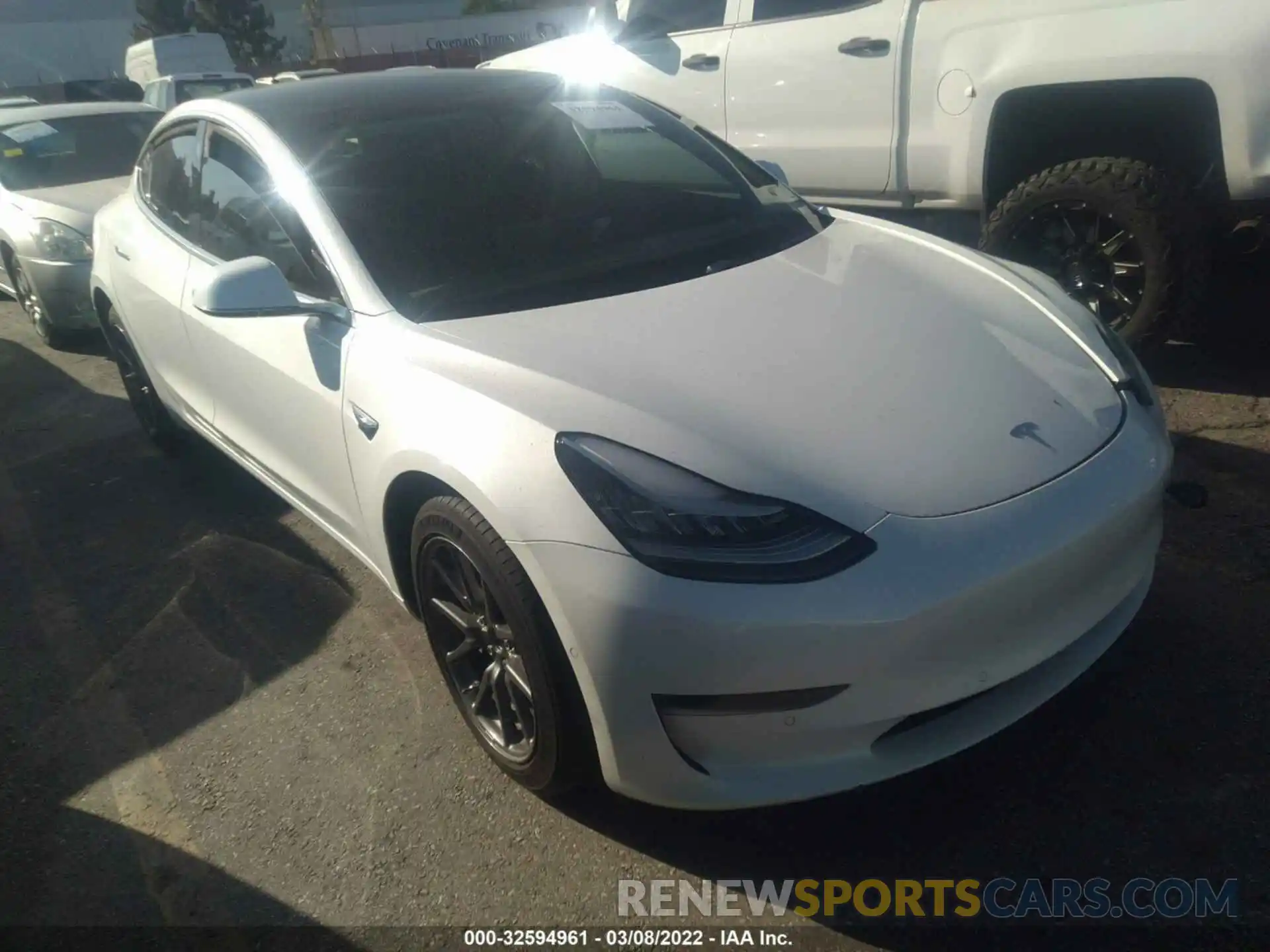 1 Photograph of a damaged car 5YJ3E1EA7KF504054 TESLA MODEL 3 2019