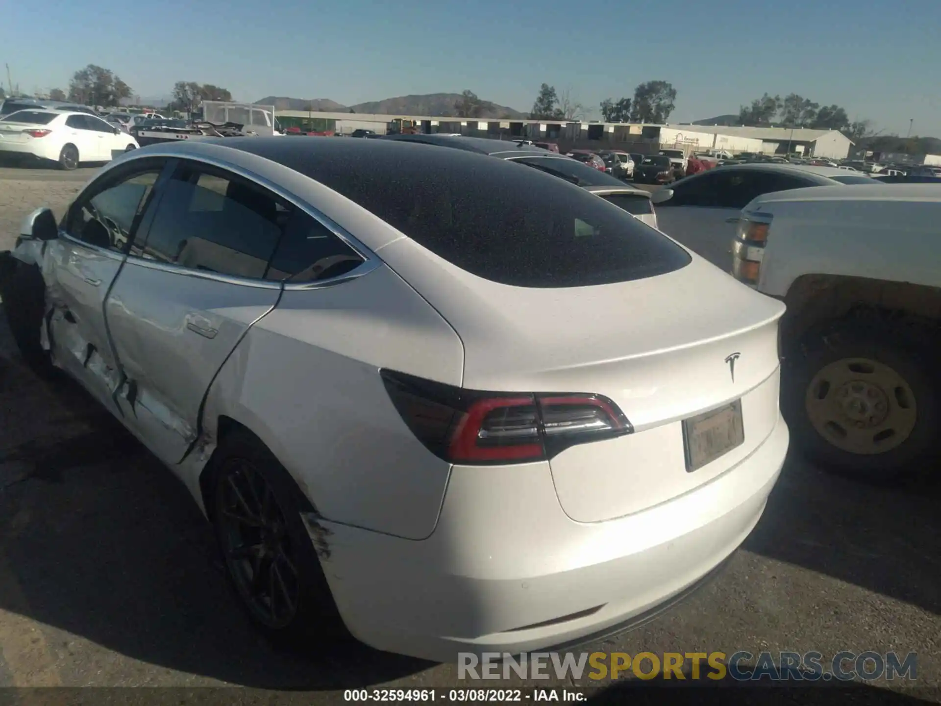 3 Photograph of a damaged car 5YJ3E1EA7KF504054 TESLA MODEL 3 2019