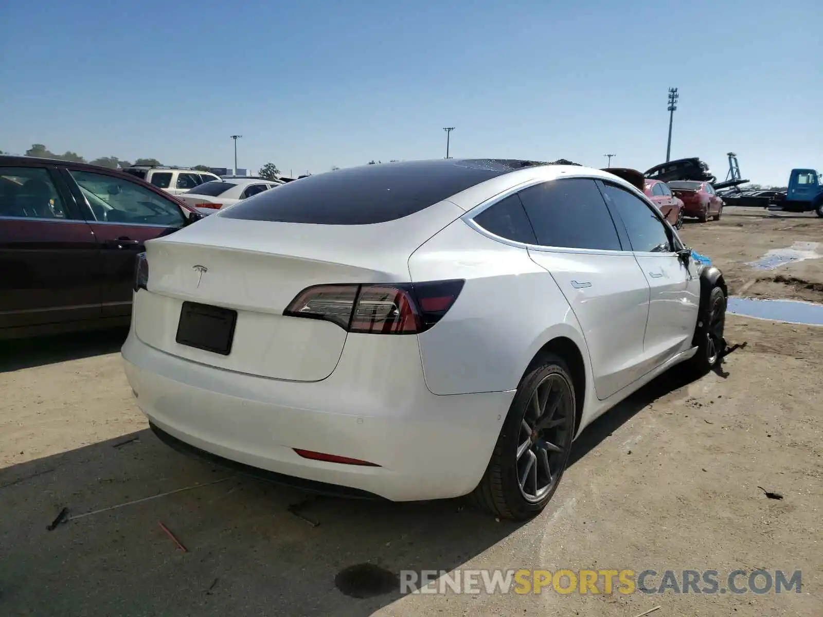 4 Photograph of a damaged car 5YJ3E1EA7KF509111 TESLA MODEL 3 2019