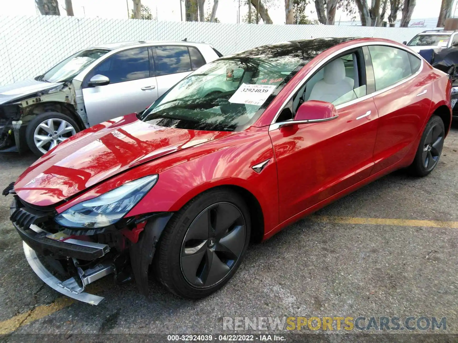 2 Photograph of a damaged car 5YJ3E1EA7KF536969 TESLA MODEL 3 2019