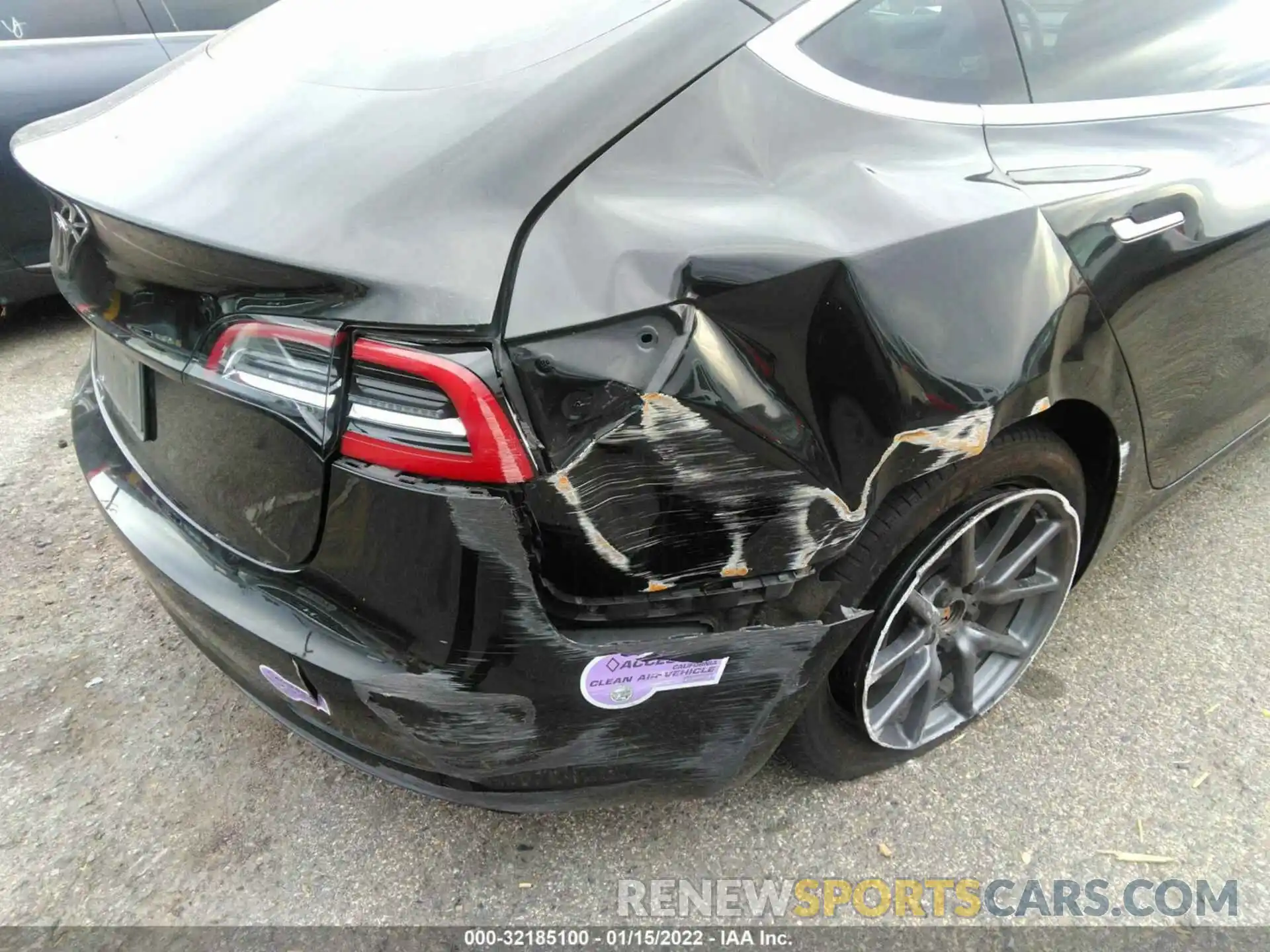 6 Photograph of a damaged car 5YJ3E1EA8KF190091 TESLA MODEL 3 2019