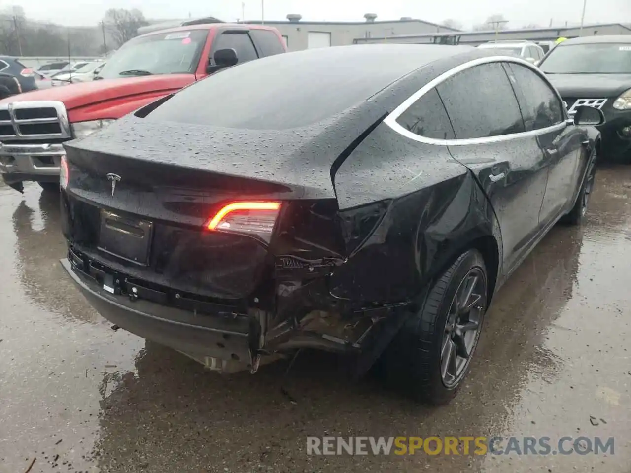 4 Photograph of a damaged car 5YJ3E1EA8KF190155 TESLA MODEL 3 2019