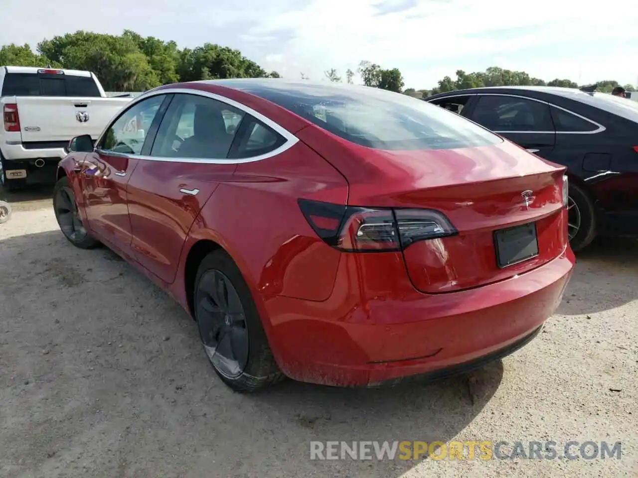 3 Photograph of a damaged car 5YJ3E1EA8KF190740 TESLA MODEL 3 2019