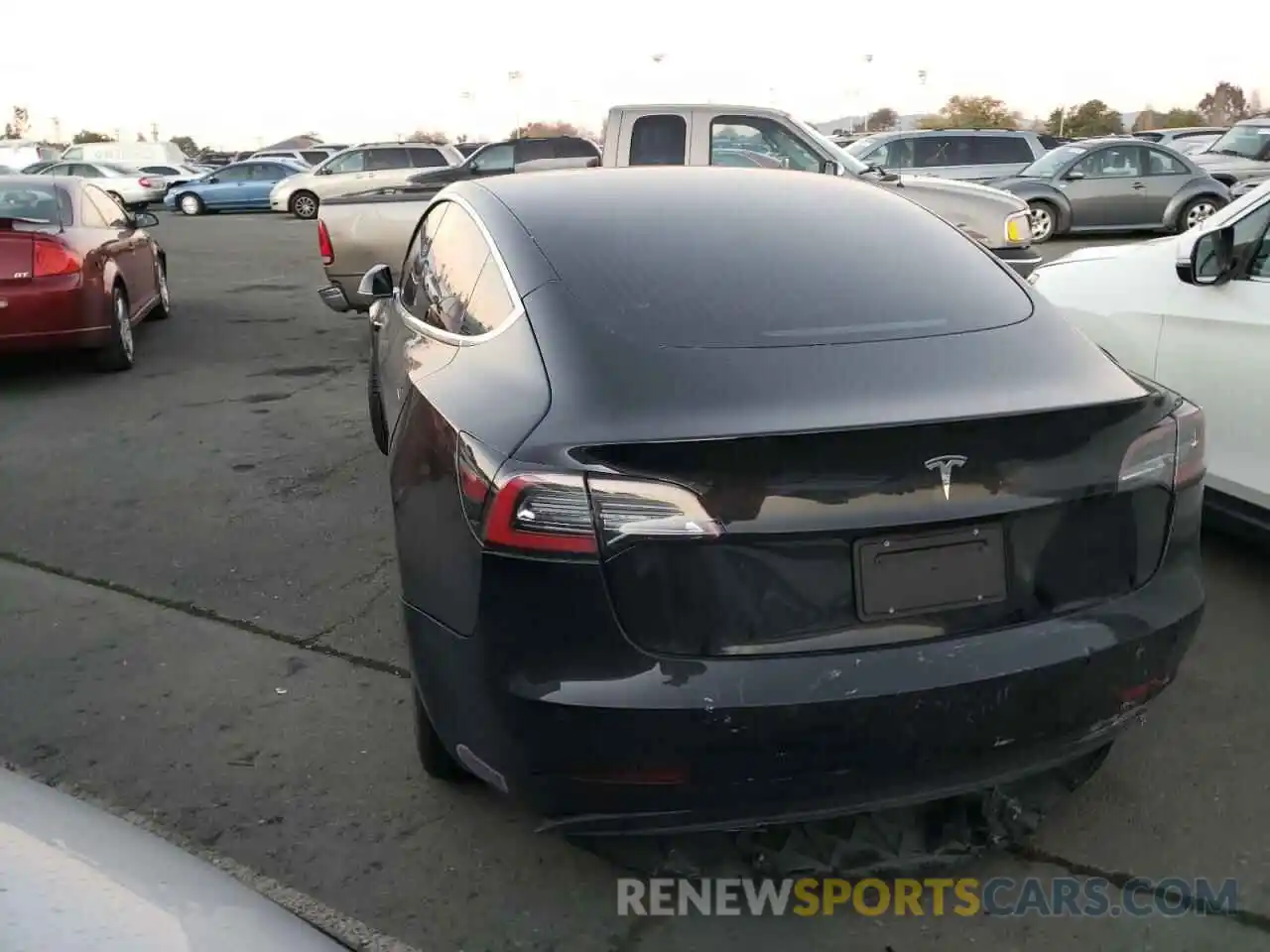 3 Photograph of a damaged car 5YJ3E1EA8KF193377 TESLA MODEL 3 2019